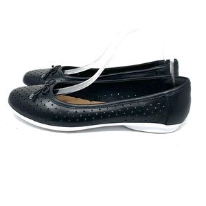 Clarks Gracelin Lea Flats